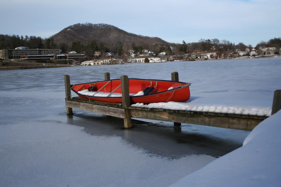 Free Image of Snowy Canoe  