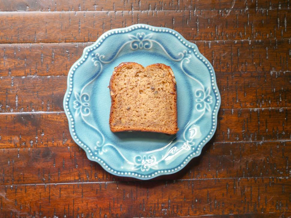 Free Image of Topview of banana nut bread 