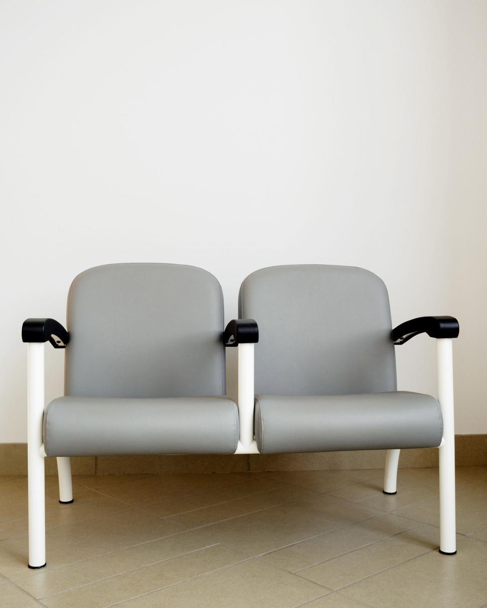 Free Image of Chairs in a modern building 