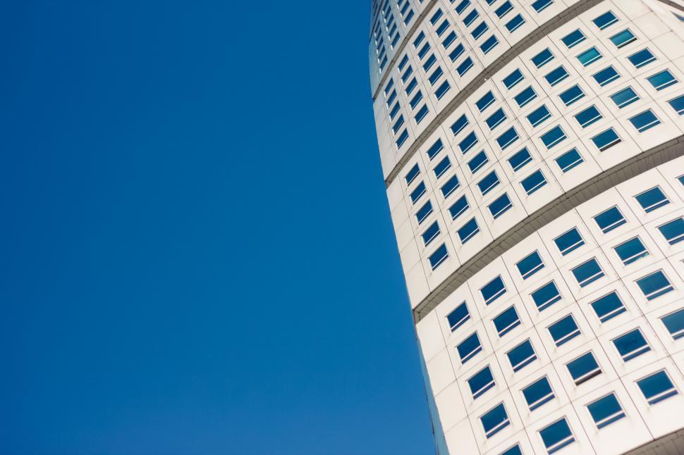 Free Image of Twisted exterior of Turning Torso, Malmo, Sweden 