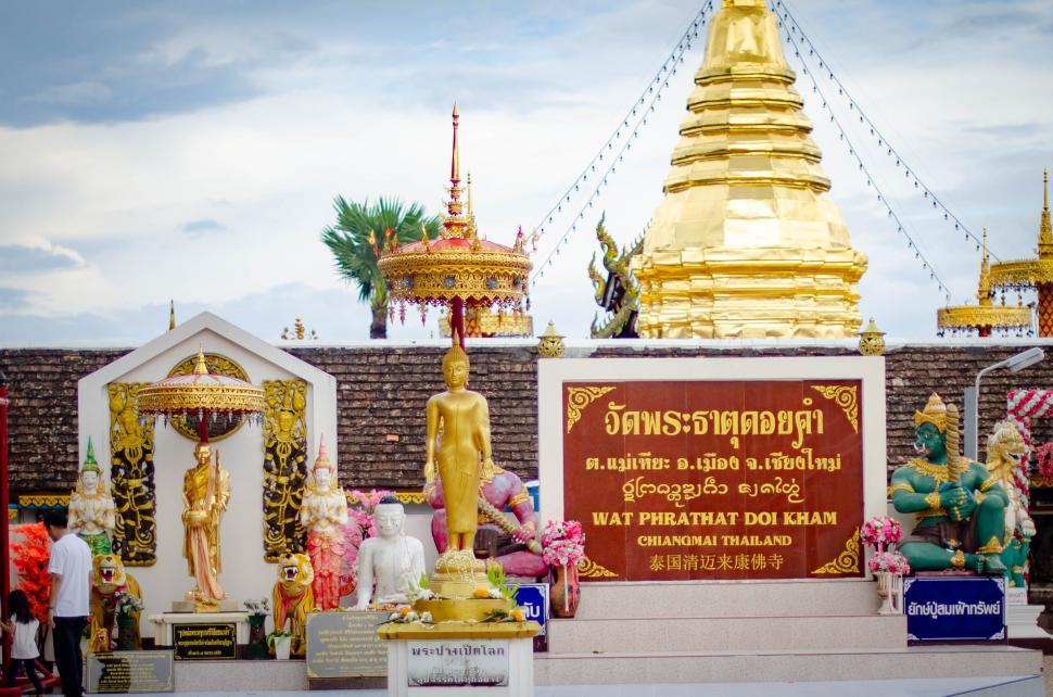Free Image of Doi Kham Temple  