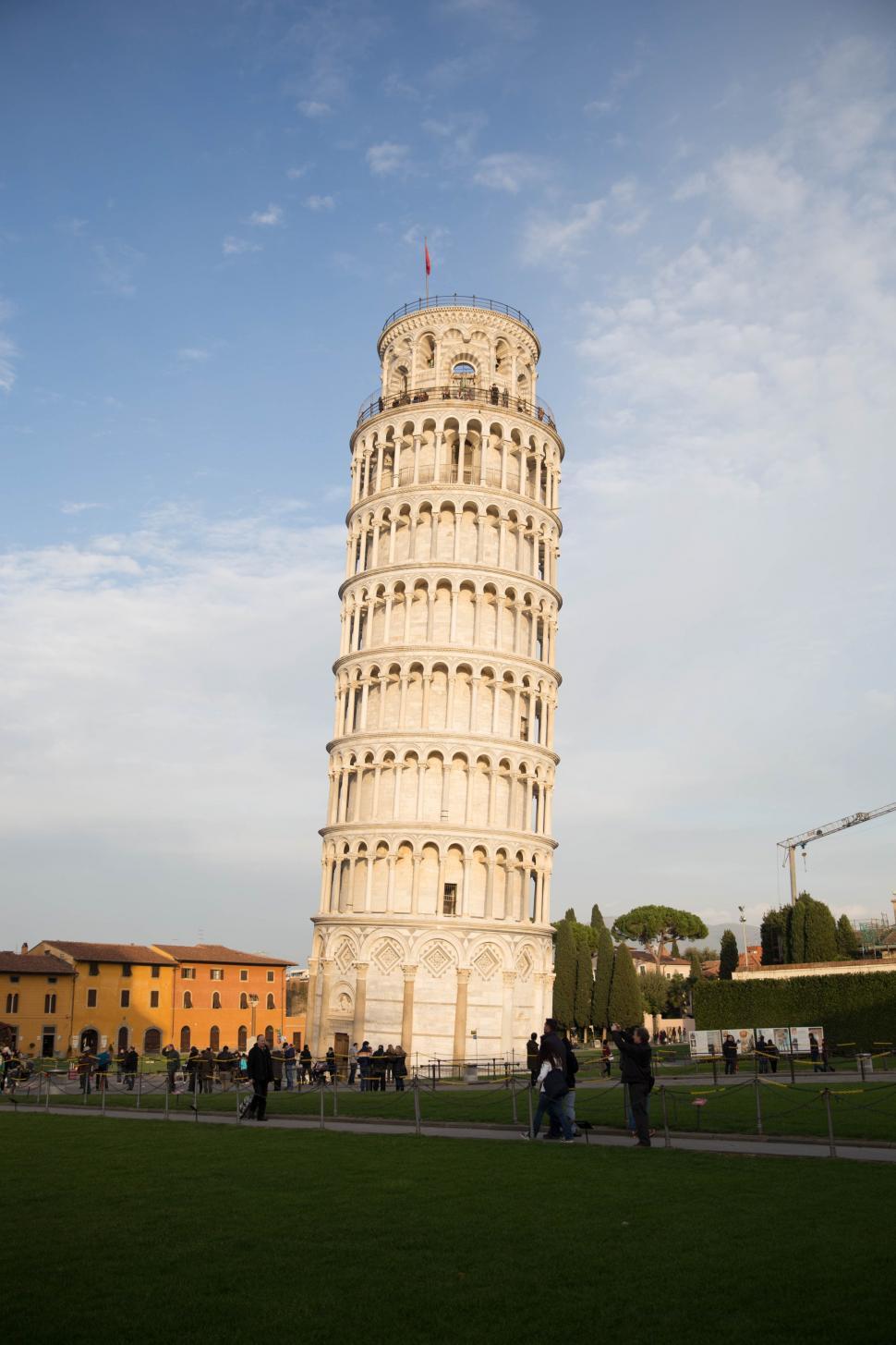 Free Image of Leaning tower of Pisa, Italy 