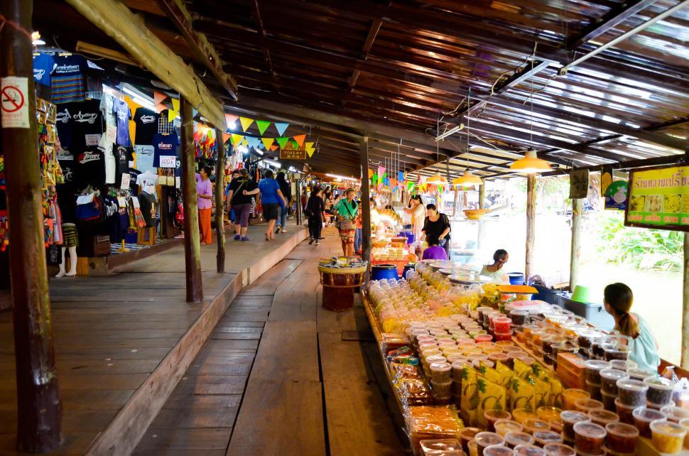 Free Image of Covered Thai Local Market  