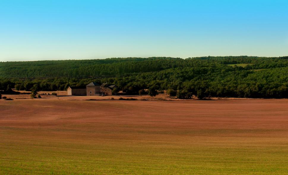 Free Image of Farm - Rural Landscape - Southern France - Languedoc 