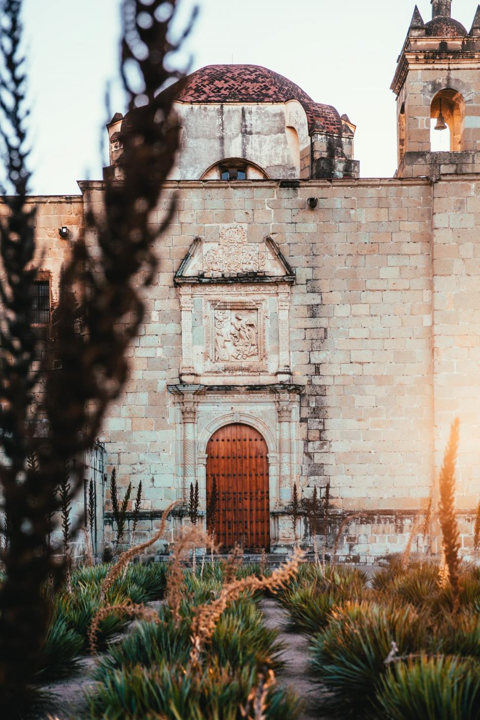 Free Image of Church and former monastery of Santo Domingo de Guzman in Oaxaca 