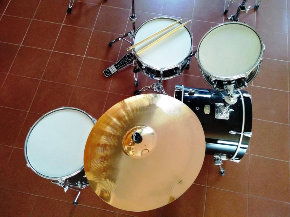 Free Image of Above view of a drum kit  