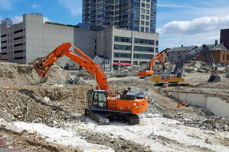 Free Image of Construction Excavating Equipment At Work 