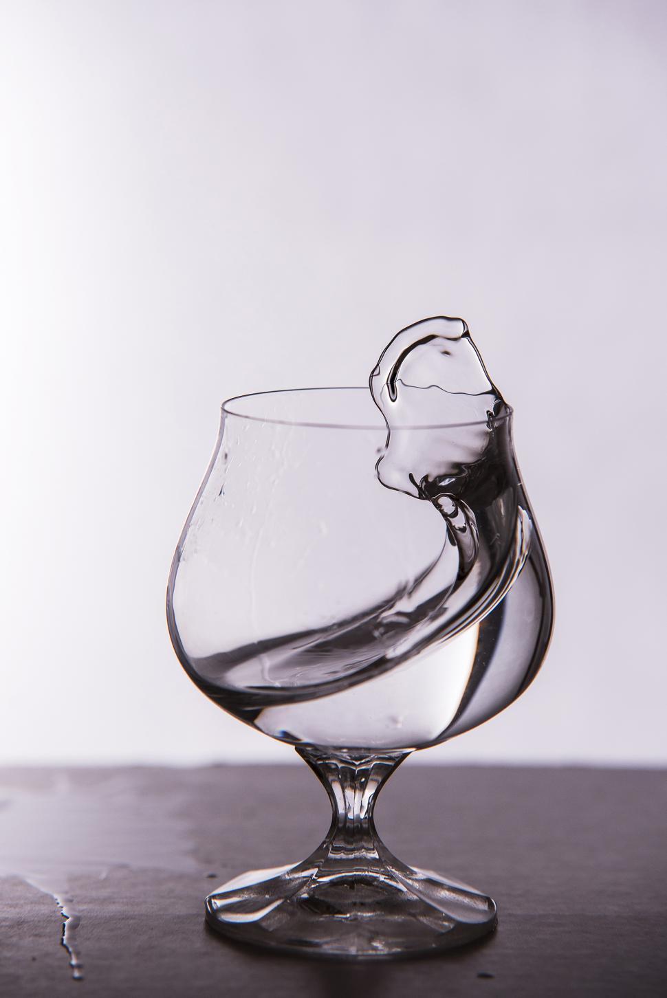 Free Image of Glass of Water, Gray Background 
