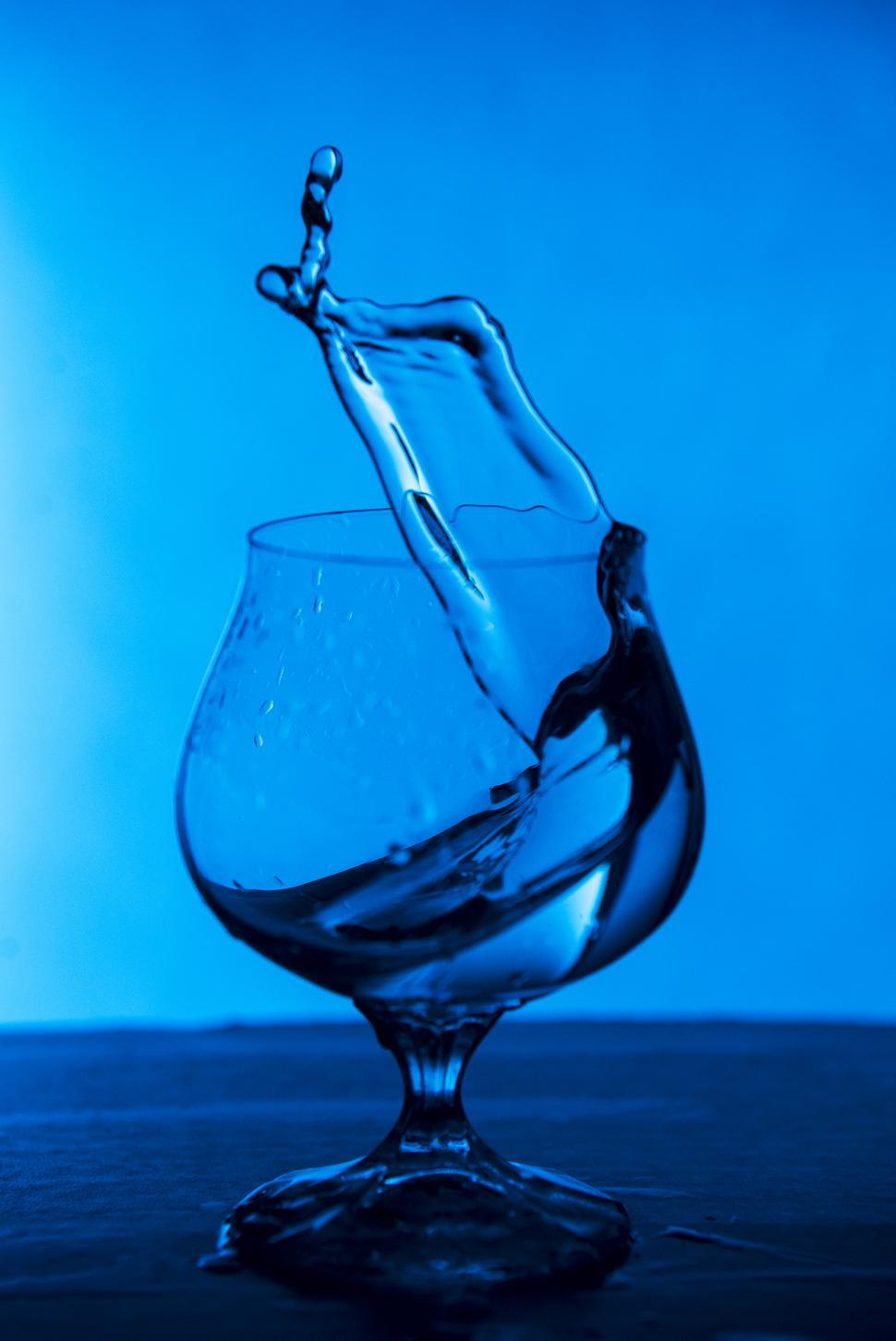 Free Image of Glass of Water Splash 