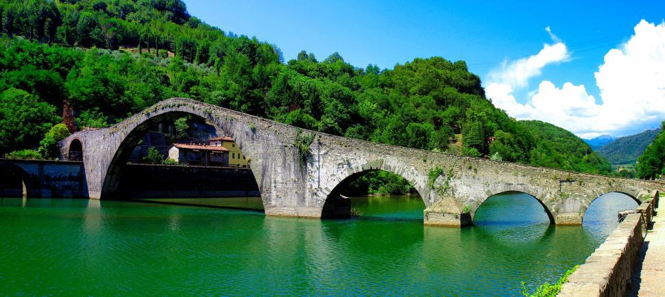 Free Image of Ponte della Maddalena - Ponte del Diavolo - Devils Bridge - Lucc 