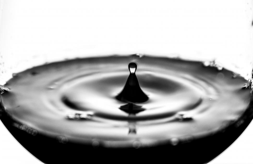 Free Image of Close up of a drop of wine 