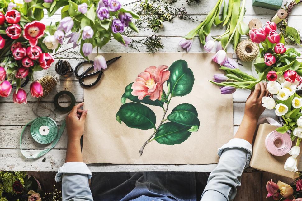 Free Image of Flat lay of a florist table and flower workspace 