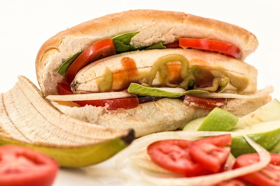Free Image of hot dog banana salad unexpected mistake bizarre bread roll healthy eating food sandwich fast food junk food calorie counting carbohydrates vegan vegetarian snack nutrition tasty hungry meatless eating hunger unusual experiment innovative strange eat 