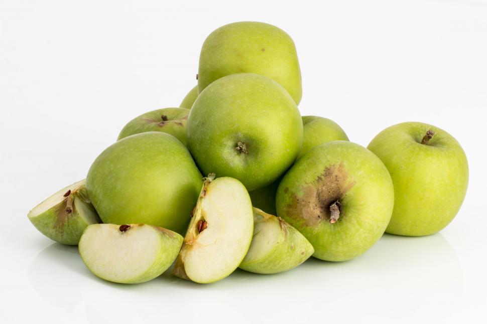 Free Image of Stack of Green Apples 