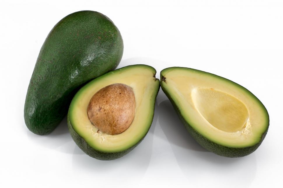 Free Image of avocado salad fresh food vegetarian diet lunch nutrition appetizer snack dieting vegan monounsaturated fat dip guacamole green healthy oleic acid eating raw ingredient persea americana alligator pear freshness cut half 