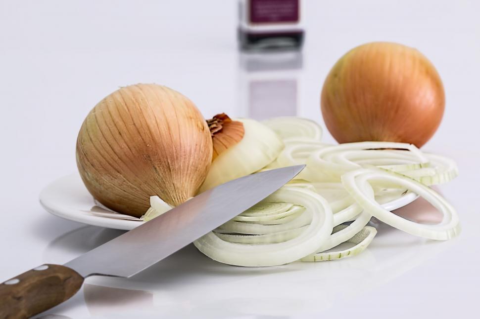 Free Image of onion slice knife food ingredient raw vegetarian healthy vegetable cooking vegan fresh cut culinary eating tears crying kitchen 