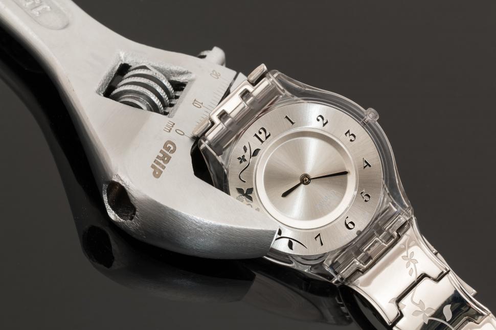 Free Image of Close Up of Watch on Table 