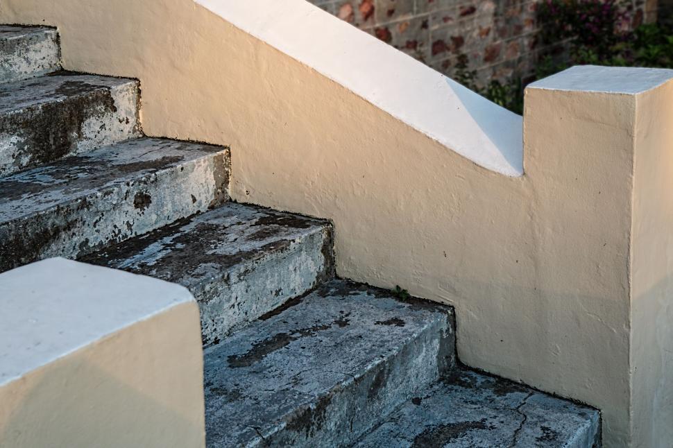 Free Image of Concrete staircase - Outdoors 