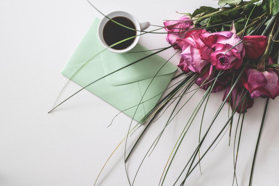Free Image of Pink Rose Bouquet, Envelope and black coffee - white background  