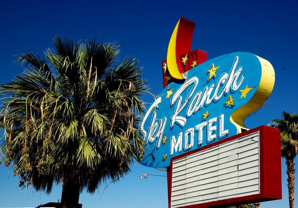 Free Image of Sky Ranch Motel - Las Vegas, NV 