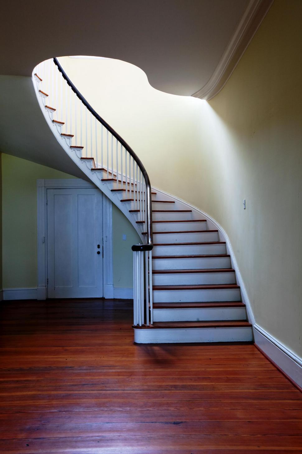 Free Image of Staircase - No people  