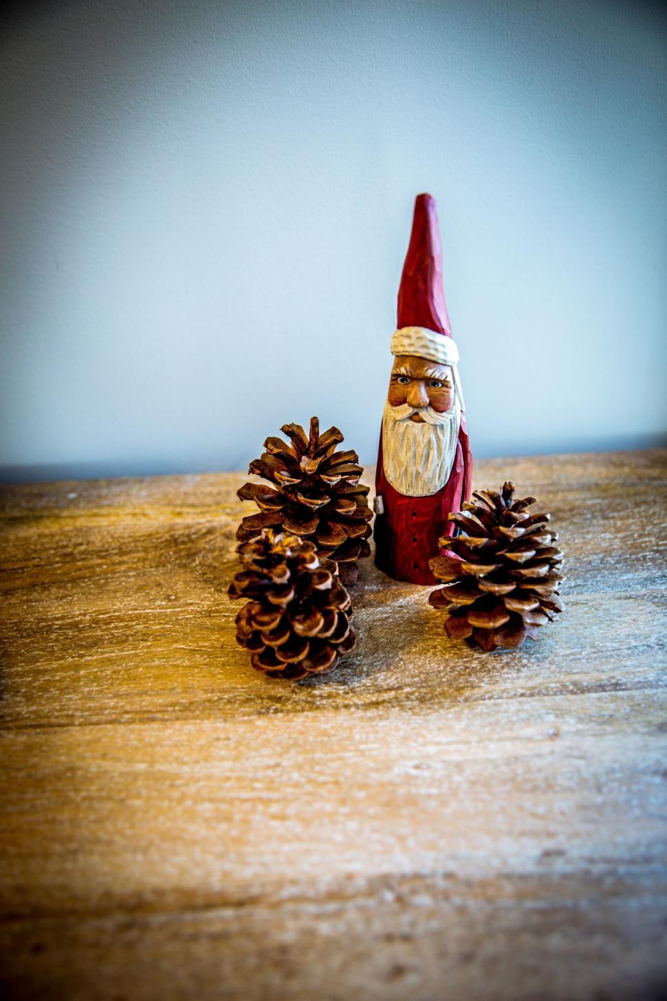 Free Image of Pine Cones and Santa 