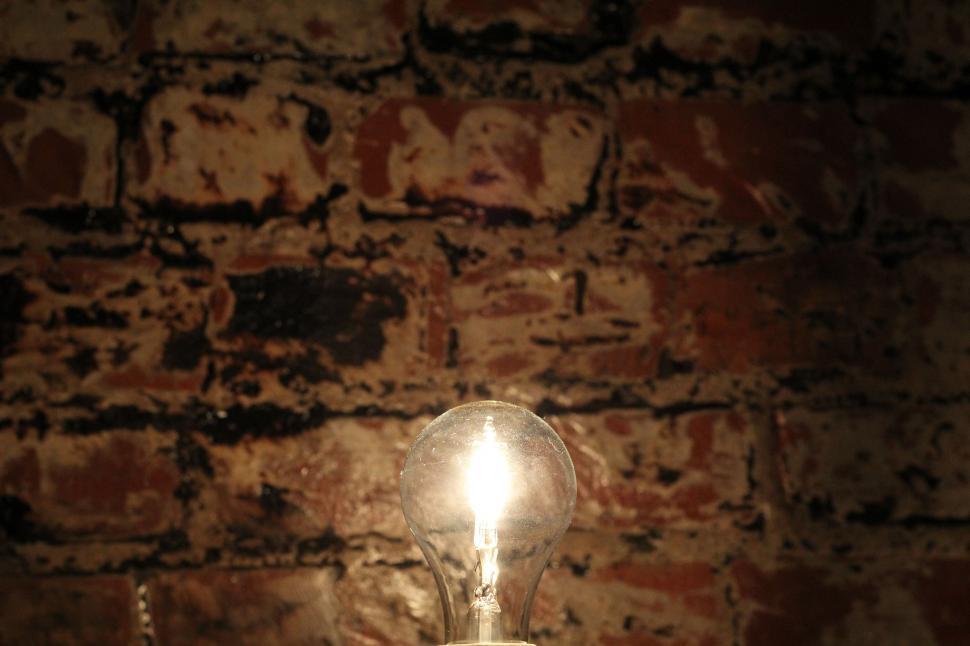Free Image of Light Bulb 
