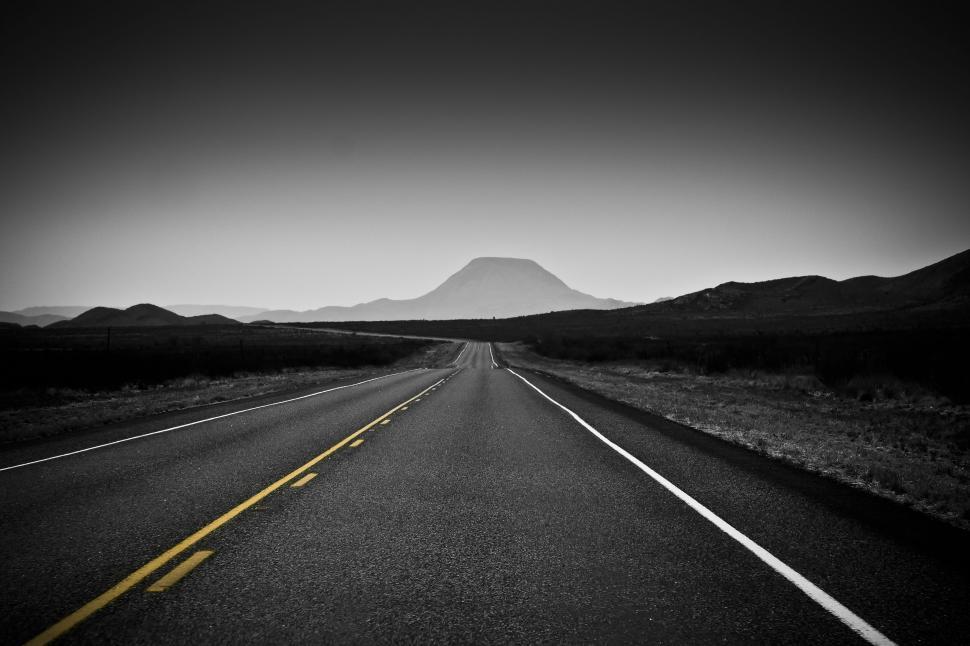 Free Image of Deserted Road 