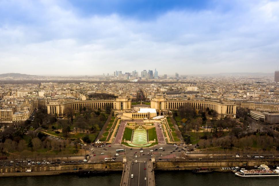 Free Image of Aerial view of Paris 