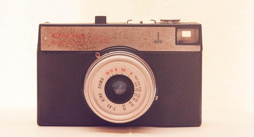 Free Image of Vintage camera 