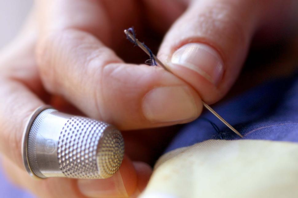 Free Image of Sewing in action 