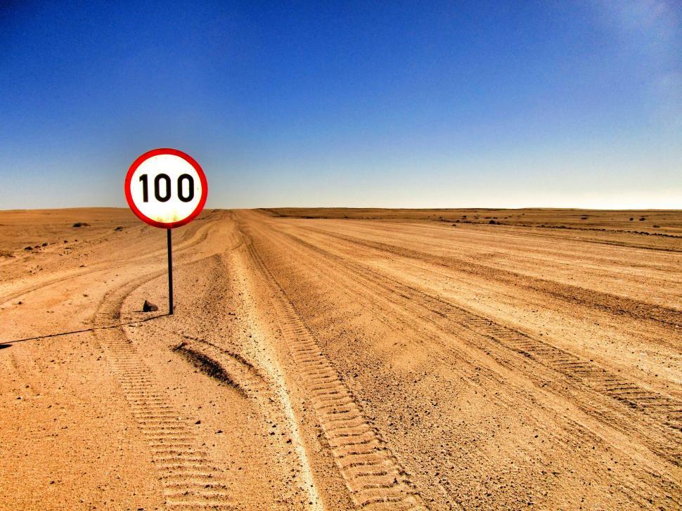 Free Image of Desert Road with blue sky 