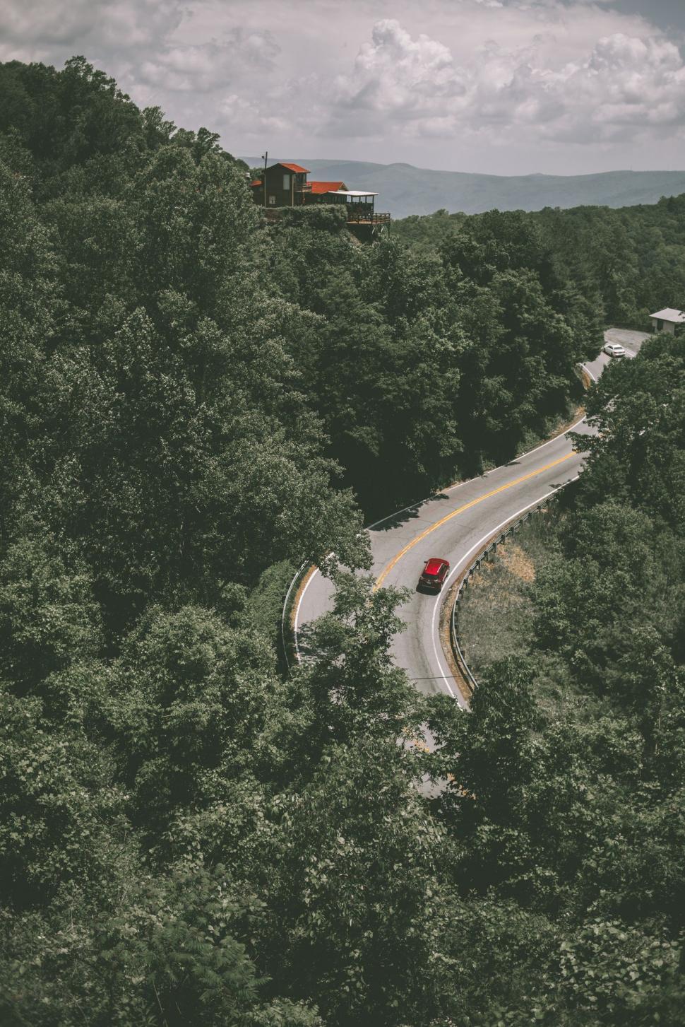 Free Image of Car on mountain road  