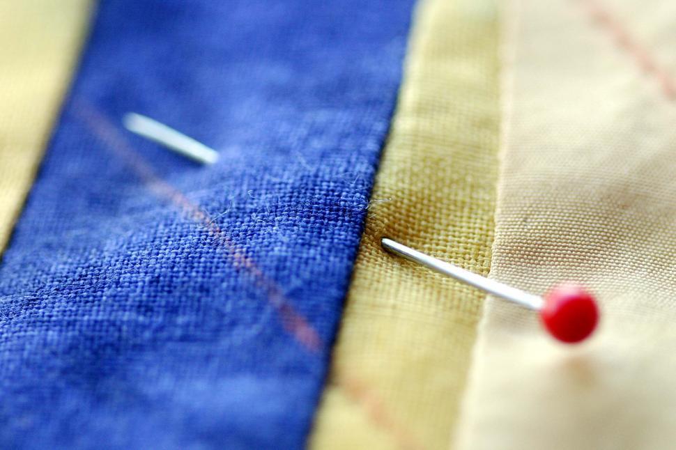 Free Image of sewing needles basting stitching quilting pins pinned basted fabric 