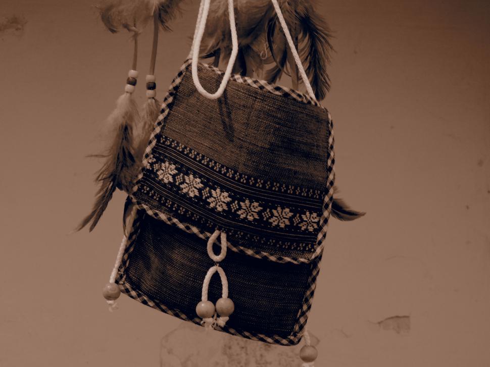 Free Image of Native American Bag  