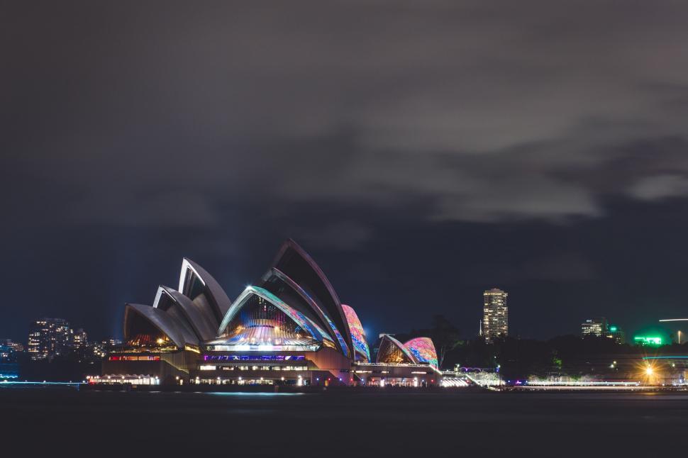 Free Image of Sydney Opera House 