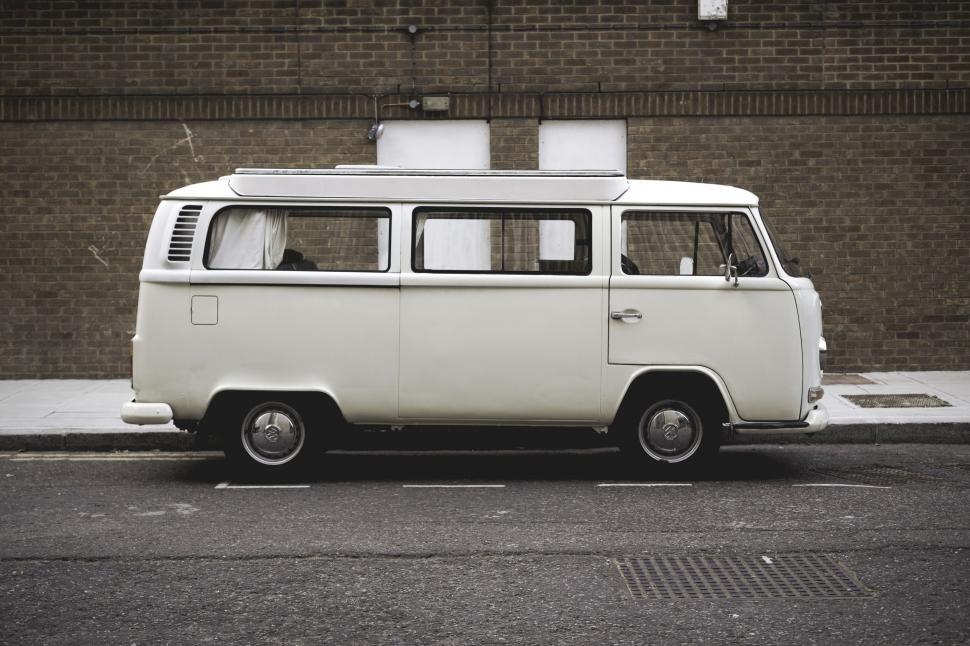 Free Image of Vintage Van  
