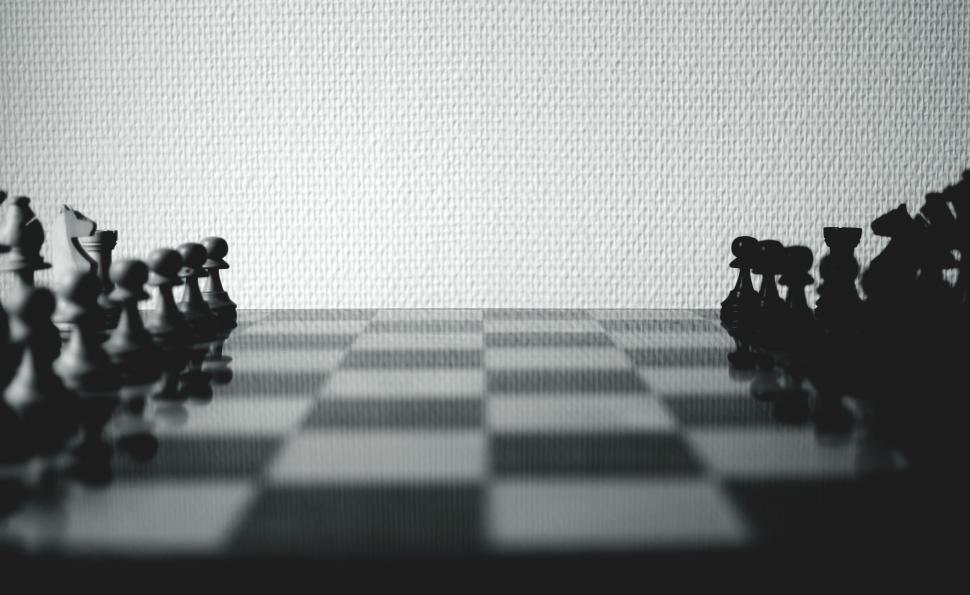 Free Image of Chessboard with players  