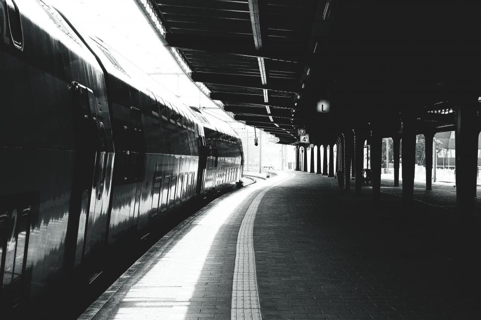 Free Image of Train and Station  