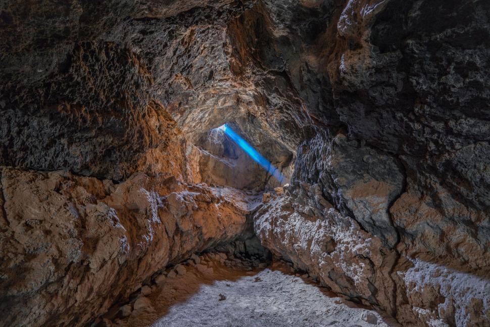 Free Image of Ray of light in Cave  