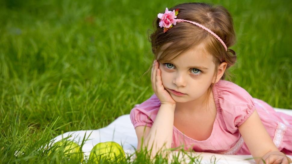 Free Image of Baby Girl on Grass 