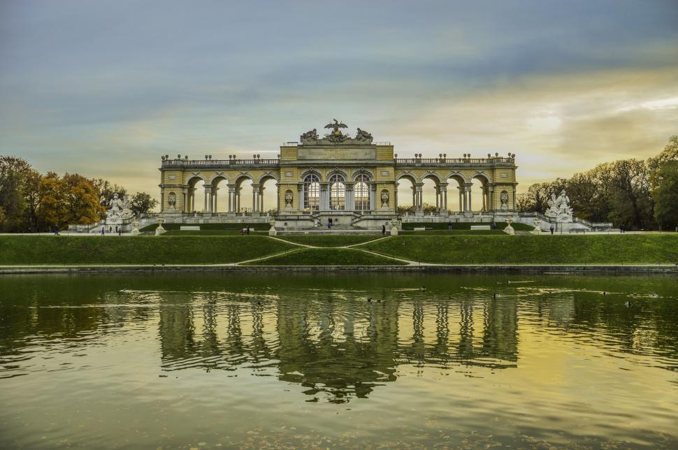 Free Image of Schönbrunn Palace in Vienna, Austria 