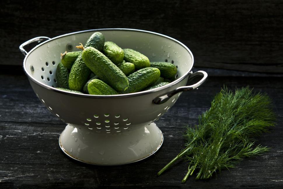 Free Image of Cucumbers in colander 