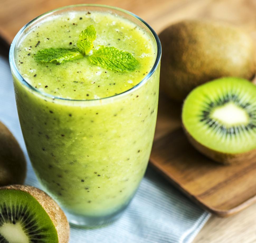 Free Image of Full glass of fresh kiwi smoothie 