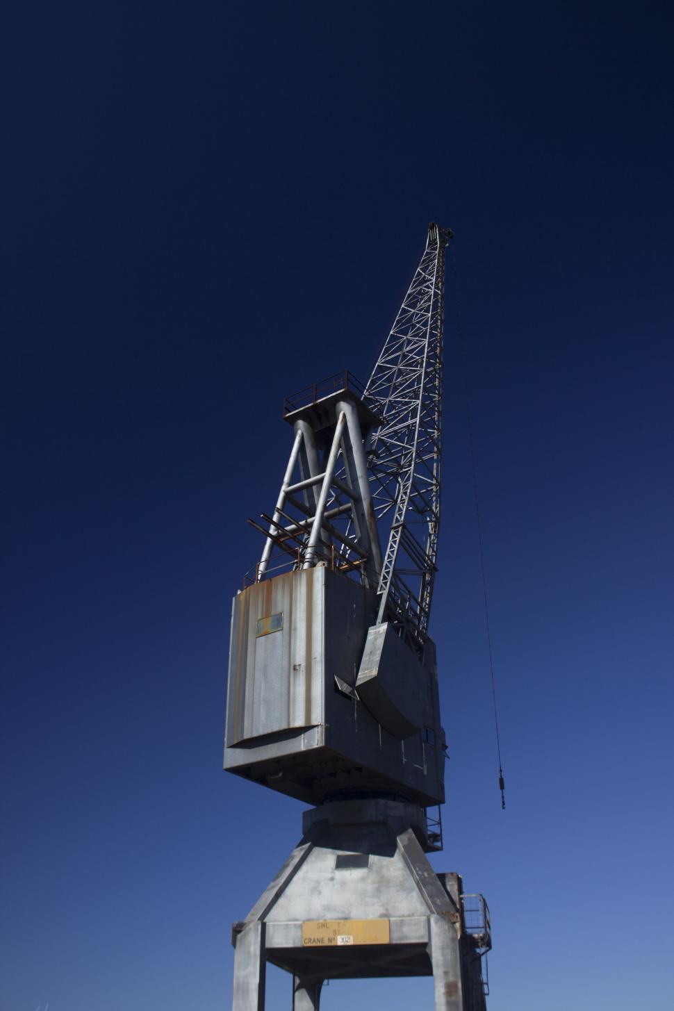 Free Image of  Construction Lift 