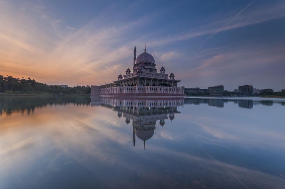 Free Image of Mosque and Lake 