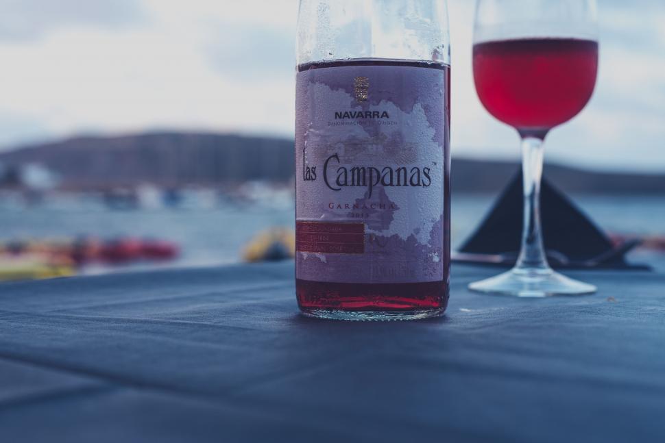 Free Image of Las Campanas Wine 