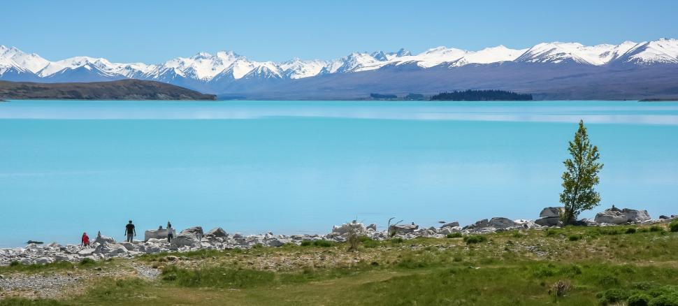Free Image of Blue Lake and Mountains  