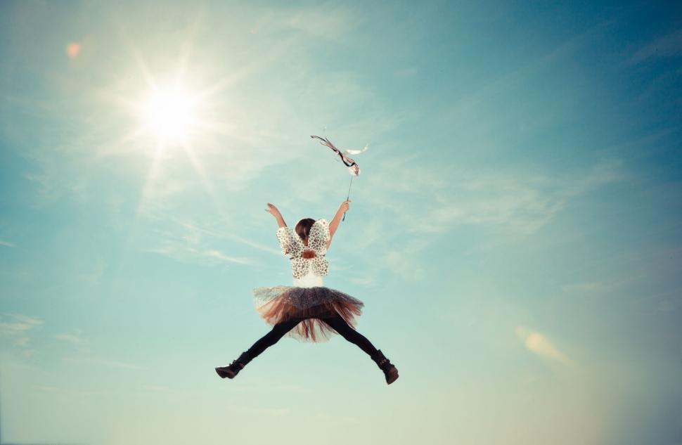 Free Image of Girl child jumping in the air 