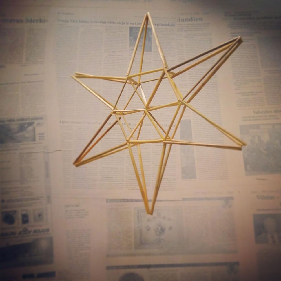 Free Image of Lithuanian Christmas Star 